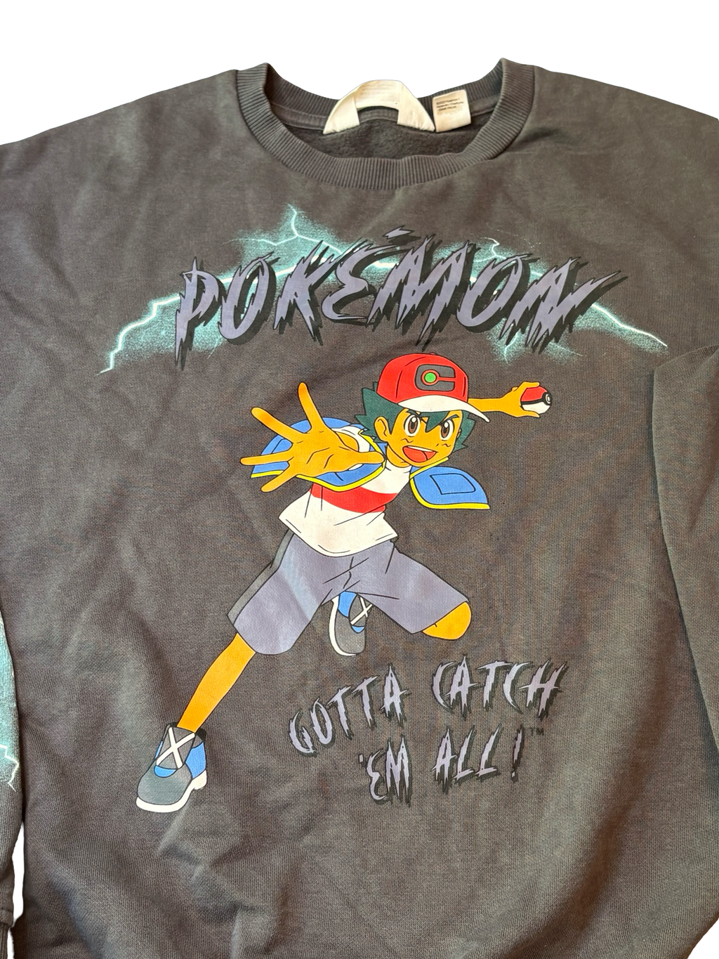 H&M X POKEMON Crewneck 12-14 ans