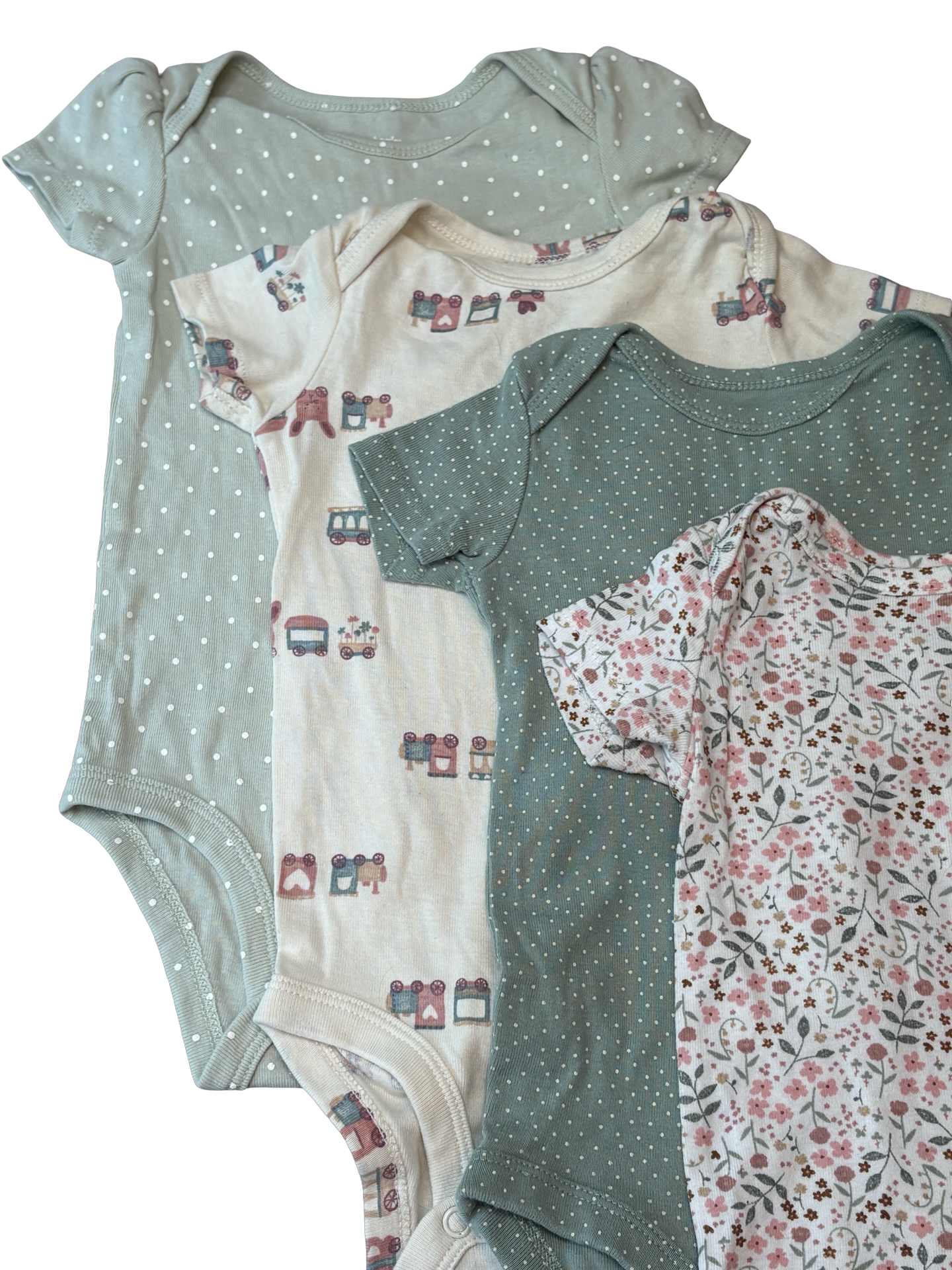 CARTER’S Cache couche 9 mois